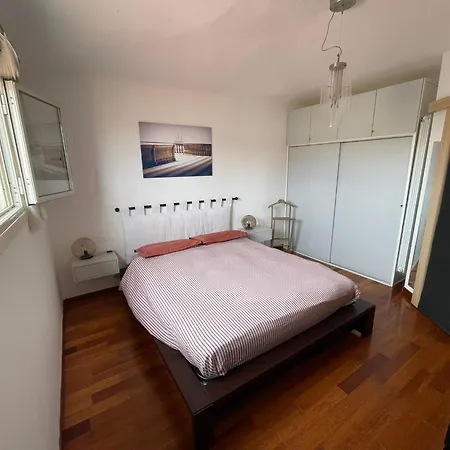 Sea View, Cosy, Apartament