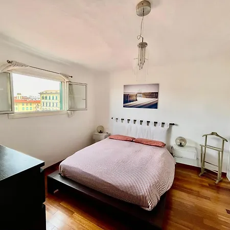 Sea View, Cosy, Apartament Livorno